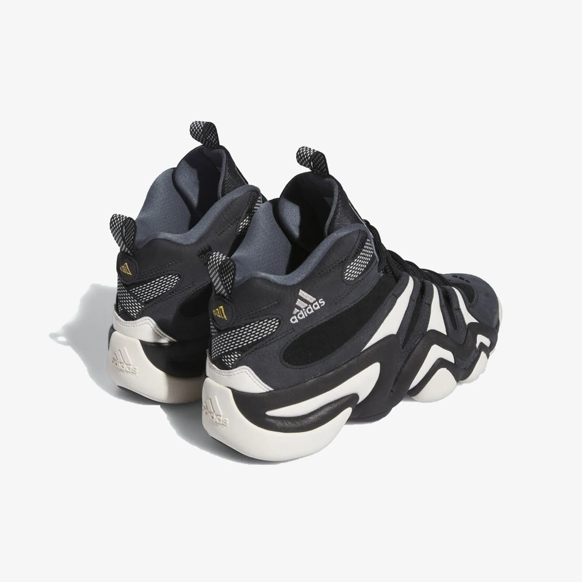 Adidas Originals | CRAZY 8  { CORE BLACK/FTWR WHITE/COLLEGIATE PURPLE