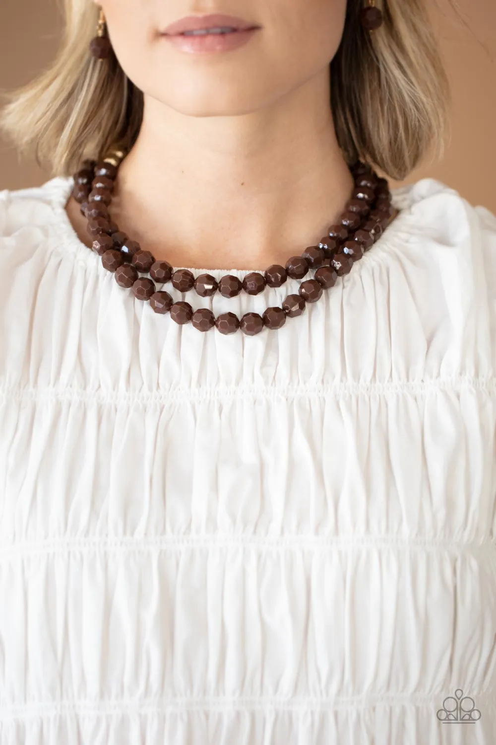 Greco Getaway Brown-Necklace Set